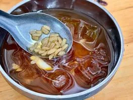 红**汤