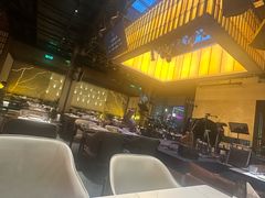 -洛缦音乐餐厅(工业展览馆万象城店)