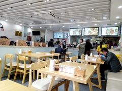 大堂-金诚张妈妈羊汤·驴肉火烧(旧宫佳和园店)