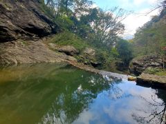 -燕子河大峡谷天坑仙境
