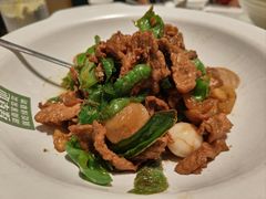 辣椒炒肉-绿草地·湘菜(悦方ID mall店)