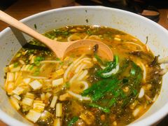 -SHAN山(前滩太古里店)