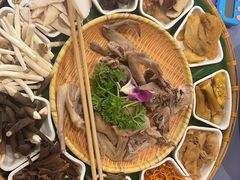 -土连锅·现熬养生汤锅(梁家巷店)