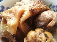 -泉畔人家·老济南经典鲁菜(大明湖店)