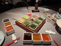 -左庭右院鲜牛肉火锅黑金店(陆家嘴中心店)