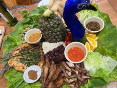 -沐毫傣泐云南菜孔雀宴•手抓饭傣味烧烤(曼听公园店)