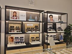 -博士眼镜(东莞明丰广场店)