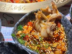-哥老官重庆美蛙鱼头(圆融广场店)
