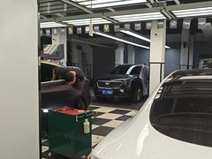 -鲨鱼皮汽车凹陷玻璃修复(静安店)