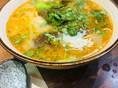 特色红烧牛腩面-金杨拉面王(杨南路店)