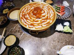 -三人行骨头王火锅(长寿店)