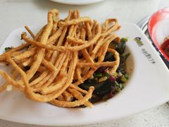 -张大师鸭爪爪特色干锅(南湖店)