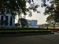 -湖北工业大学-图书馆