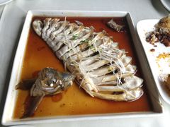 清蒸武昌鱼-莲餐厅·湖北菜·藕汤是头牌(愚园路店)