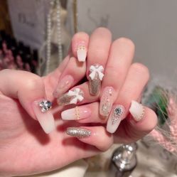 -H12 STAR日式美甲美睫专门店