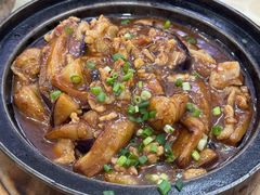 咸鱼茄子煲-南沙辉记烧鸡·荔枝木炭火吊烧(旧镇店)