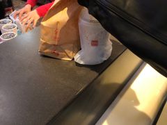 -麦当劳(杭州西湖银泰百货店)