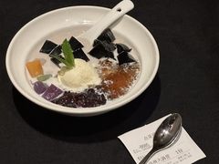 -蝴蝶里·粤菜·点心(滨江龙湖店)