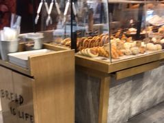 面包甜点陈列柜-PAPER STONE BAKERY(天汇广场店)