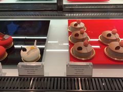 -Salon de The de Joel Robuchon(外滩18号店)