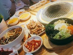 -喜来稀肉(北外滩白玉兰广场店)