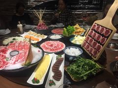 -快乐小羊·内蒙牛羊肉火锅(流花中心店)