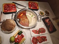 -享遇.锅姥姥牛排海鲜自助(小寨店)