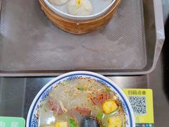 -冯鑫记南京鸭血粉丝汤(来燕路店)