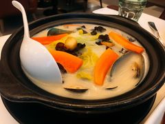 鲜贝鱼汤煮时蔬-港丽餐厅(高德置地店)