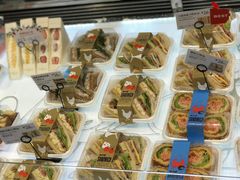 自助取餐区-巴黎贝甜(杨浦宝地店)