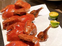 脆皮乳鸽-海派悦庭·海胆烧麦·新融合菜(凯德广场店)