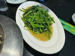 -五谷丰登农家院·地道胶东菜·海鲜烧烤(威海店)