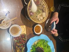 -那家老院子东北菜·饺子·小鸡炖蘑菇(艳华街店)