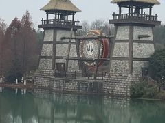 -茅山东方盐湖城景区