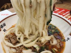 -顺溜·手工刀削面·黑金店(铜锣湾店)