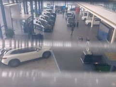 -苏州鹏龙东昌奔驰4S店