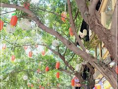 -八一路好吃街(雨田商务大厦店)