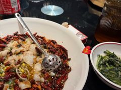 -川流不息·地道川菜·小龙虾(新松江路店)