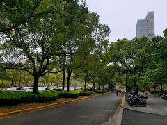 -上海世纪汇广场