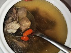 松茸老鸽汤-涵苑私宴定制(外滩店)