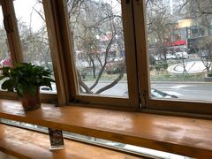 -雕刻时光咖啡馆(南院门店)