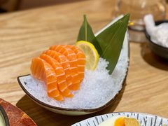 挪威三文鱼刺身-西月山居匠心创意料理(江汉路新佳丽广场店)