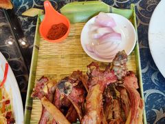 -乡村馕坑肉·烧烤·新疆菜·本地人更爱吃(阿勒泰首店)