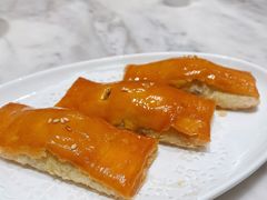 蜜汁叉烧酥-香港百合居(LCM置汇旭辉广场店)