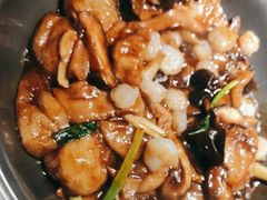 -蜜桃餐厅·伴山(湖滨商业街店)