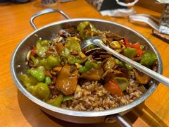 -老滇山寨•云南特色菜•地方菜•民族风情歌舞表演(金碧店)