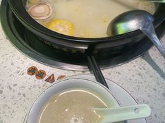 胡椒猪肚鸡-顺德公广东猪肚鸡·煲仔饭(白石洲店)