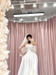 -LOVE SHINE婚纱·红鼎庄龙凤褂·妈妈装定制