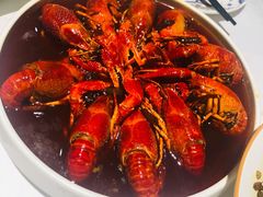 麻辣卤煮小龙虾-小河盐帮·私家菜·烤鸭(三元桥·霄云路店)
