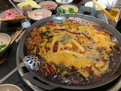 -四小区火锅·巷子里的重庆火锅(花照壁店)